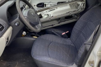 Optique avant principal gauche (feux)(phare) RENAULT CLIO 2