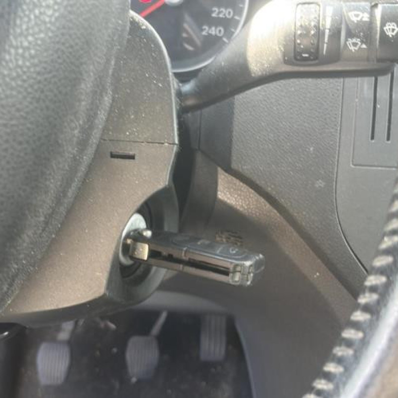 Pare choc arriere FORD C-MAX 1 Photo n°7