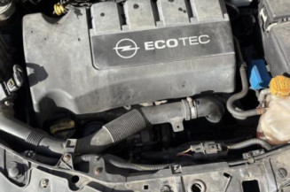 Feu arriere principal gauche (feux) OPEL CORSA D