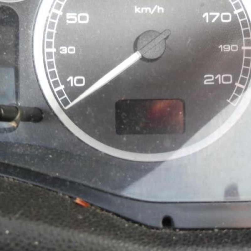 Bouton de warning PEUGEOT 307 Photo n°16