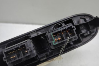 Interrupteur de leve vitre avant gauche PEUGEOT 307