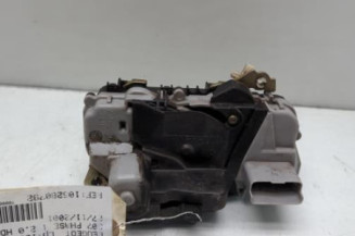 Serrure avant droit PEUGEOT 307