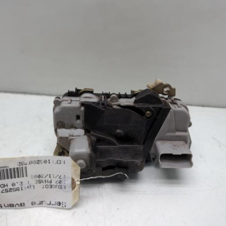 Serrure avant droit PEUGEOT 307