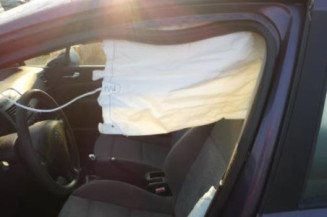 Serrure avant gauche PEUGEOT 307