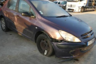 Serrure avant gauche PEUGEOT 307