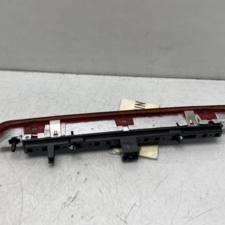 Feu arriere stop central FIAT PUNTO EVO 3