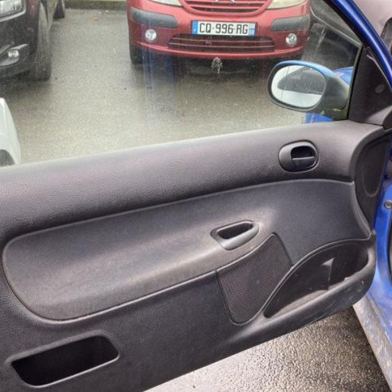 Boitier air bag PEUGEOT 206 Photo n°13