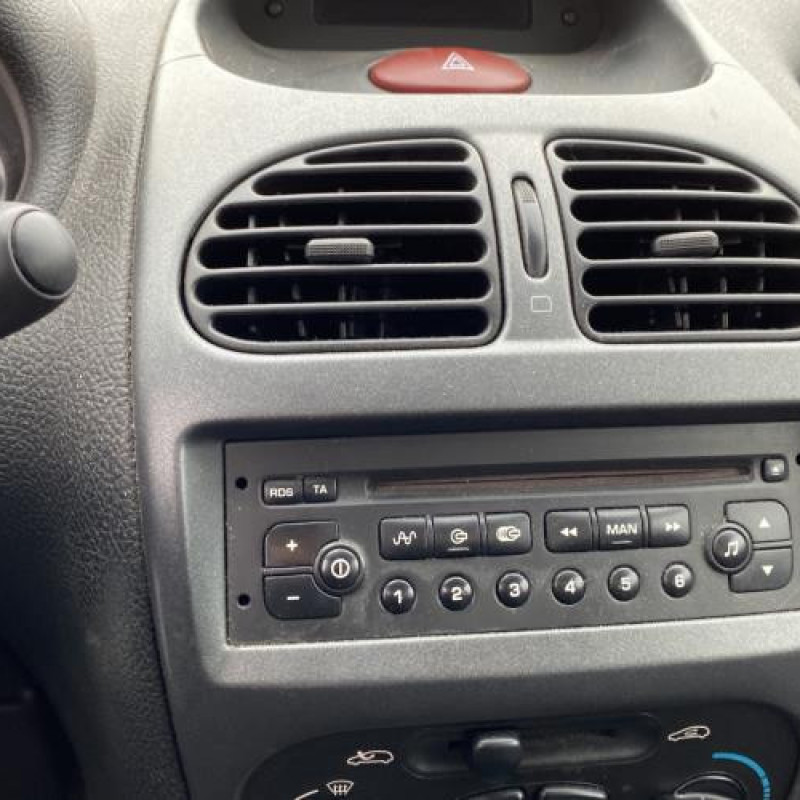 Boitier air bag PEUGEOT 206 Photo n°20