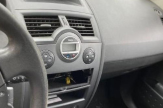Leve vitre electrique avant droit RENAULT MEGANE 2
