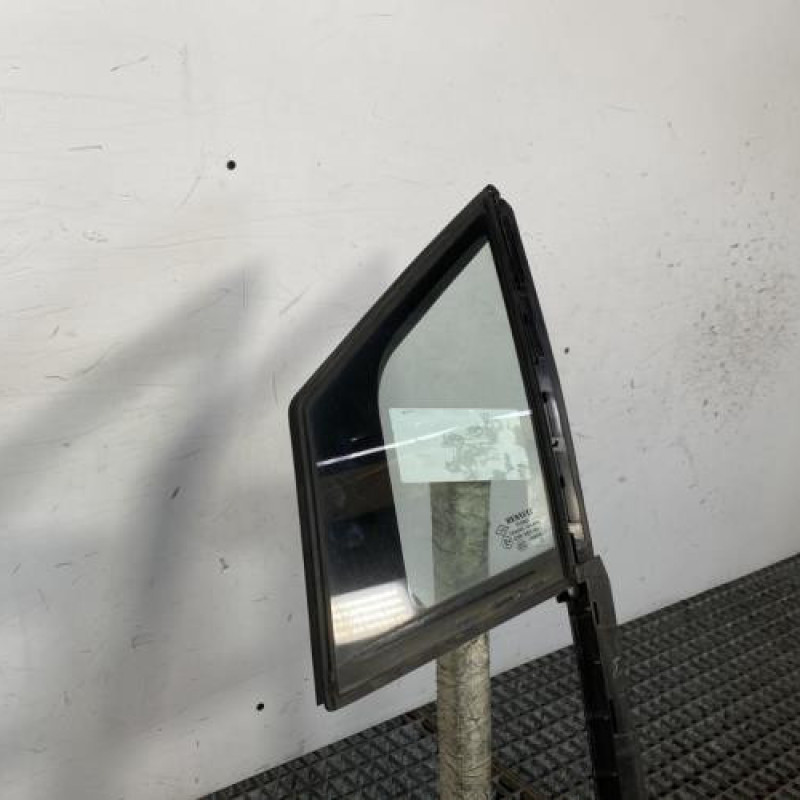 Custode avant gauche (porte) RENAULT CAPTUR 1 Photo n°2