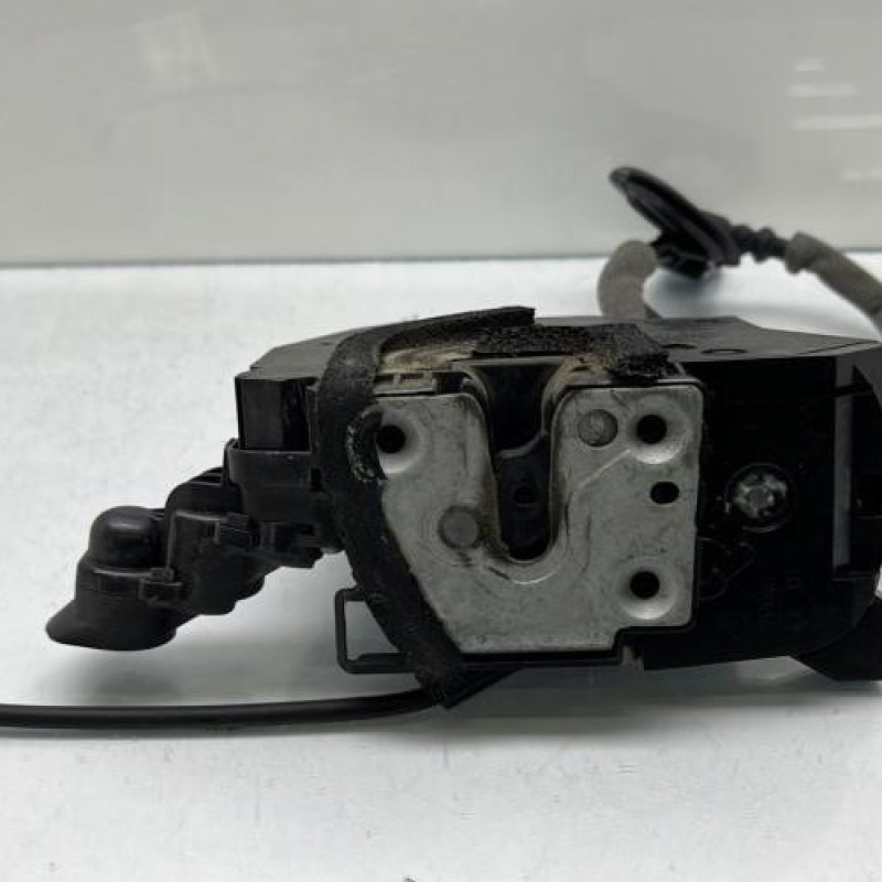 Serrure avant gauche RENAULT CAPTUR 1 Photo n°8