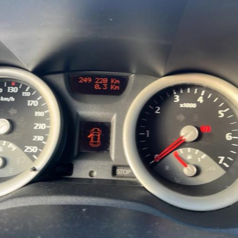 Boitier air bag RENAULT MEGANE 2 Photo n°15