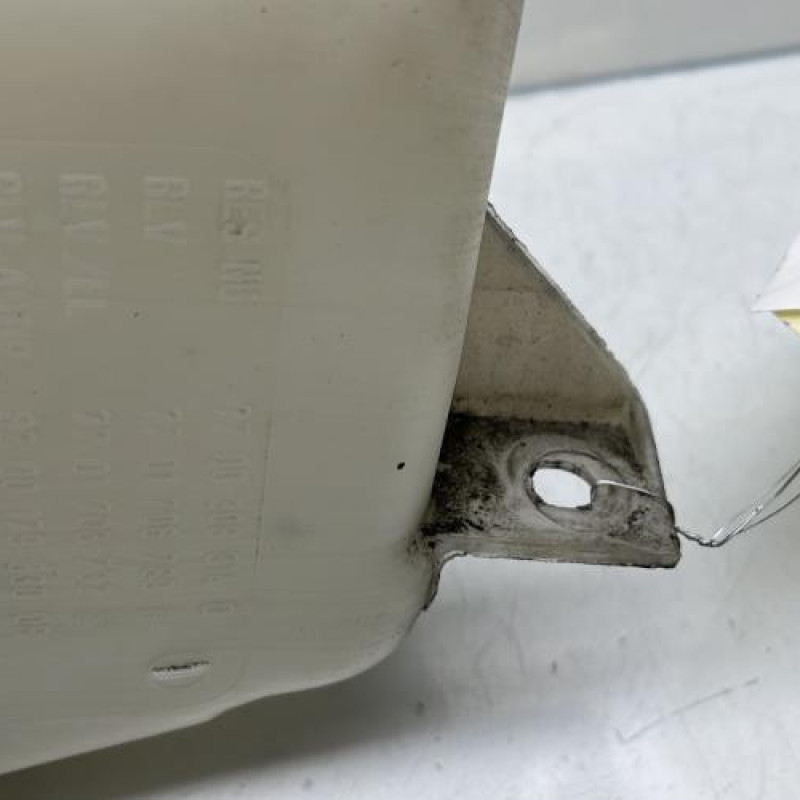 Vase de lave glace RENAULT KANGOO 1 Photo n°4