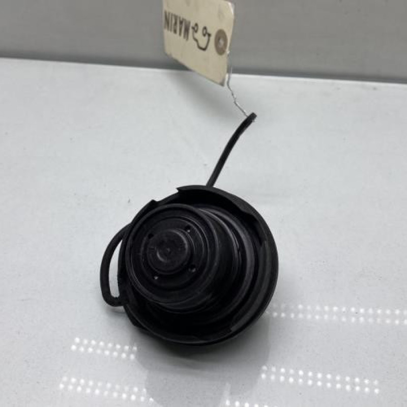 Bouchon de carburant VOLKSWAGEN GOLF 6 Photo n°3