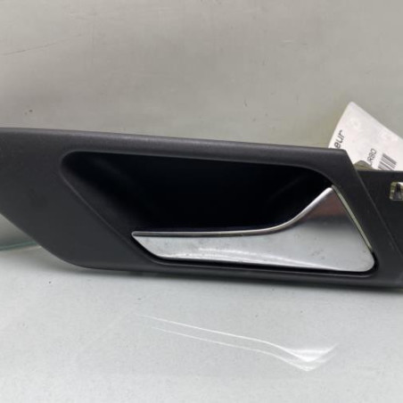 Poignee interieur arriere droit VOLKSWAGEN GOLF 6 Photo n°1