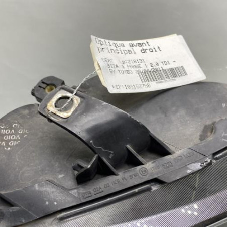 Optique avant principal droit (feux)(phare) SEAT IBIZA 4