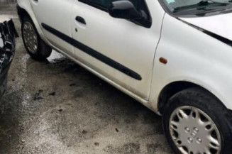 Feu arriere principal gauche (feux) RENAULT CLIO 2
