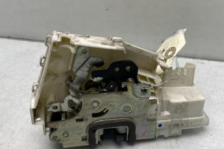 Serrure arriere droit MERCEDES CLASSE B 245