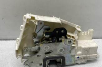 Serrure avant droit MERCEDES CLASSE B 245