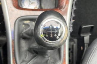 Serrure avant droit MERCEDES CLASSE B 245