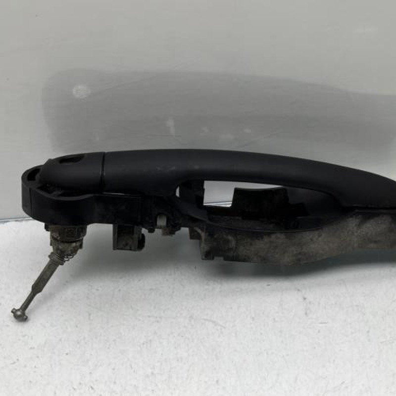 Poignee porte avant gauche RENAULT CLIO 3 Photo n°2