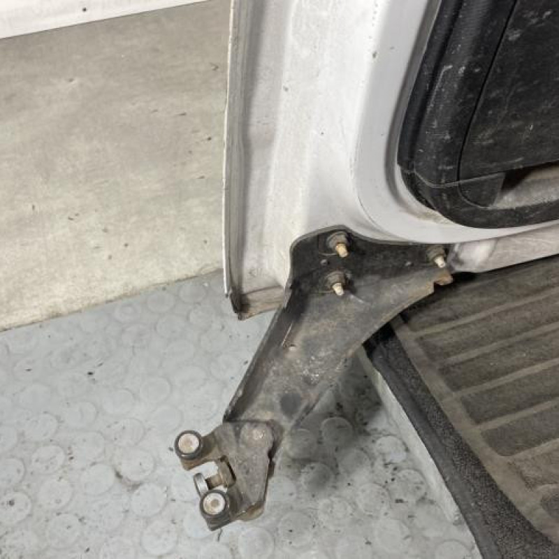 Porte laterale droit CITROEN BERLINGO 2 Photo n°6
