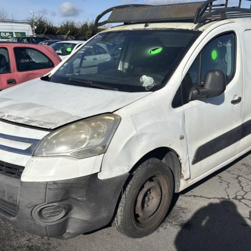 Vitre avant gauche CITROEN BERLINGO 2 Photo n°5