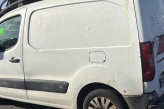 Vitre avant gauche CITROEN BERLINGO 2