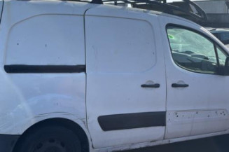 Vitre avant gauche CITROEN BERLINGO 2