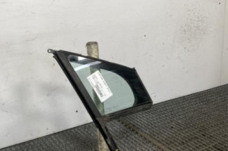 Custode avant droit (porte) PEUGEOT 5008 1