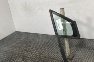 Custode avant droit (porte) PEUGEOT 5008 1
