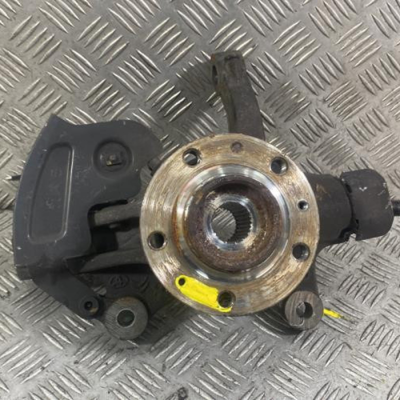 Pivot de moyeu avant gauche OPEL VIVARO 3 Photo n°1