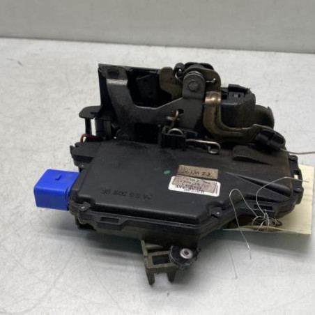 Serrure avant droit SKODA FABIA 1