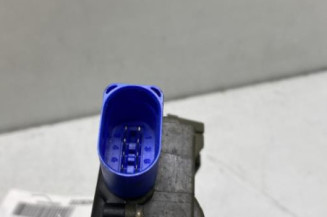 Serrure avant droit SKODA FABIA 1