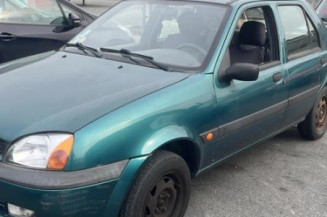 Retroviseur gauche FORD FIESTA 4