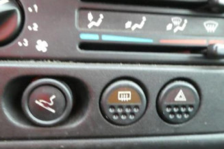 Ceinture avant droit PEUGEOT 106
