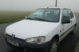 Ceinture avant droit PEUGEOT 106
