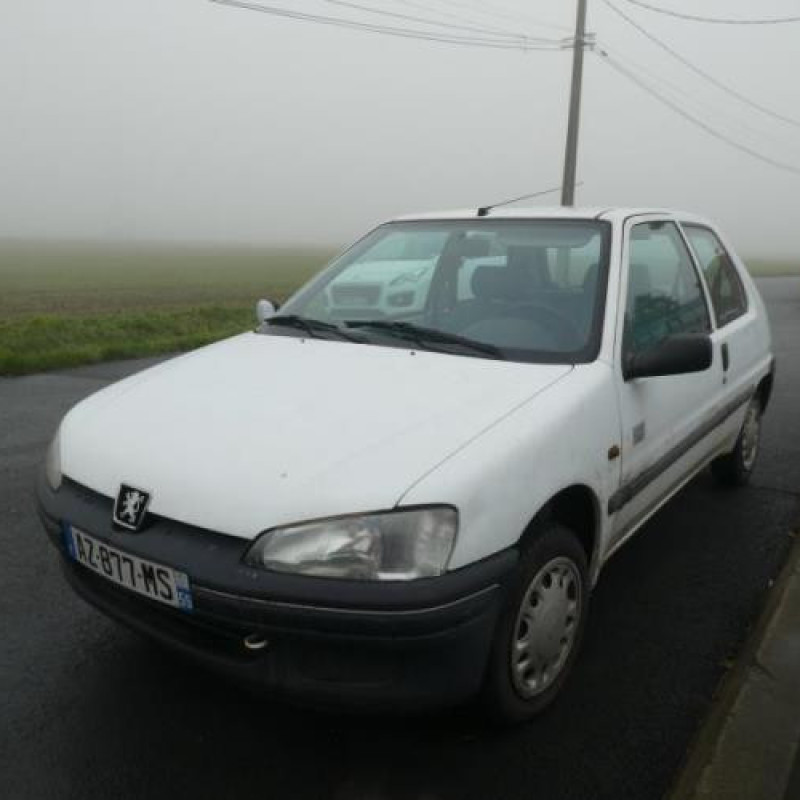 Ceinture avant droit PEUGEOT 106 Photo n°11