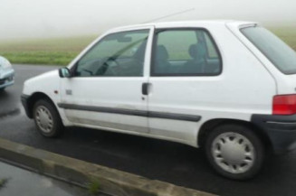Ceinture avant droit PEUGEOT 106