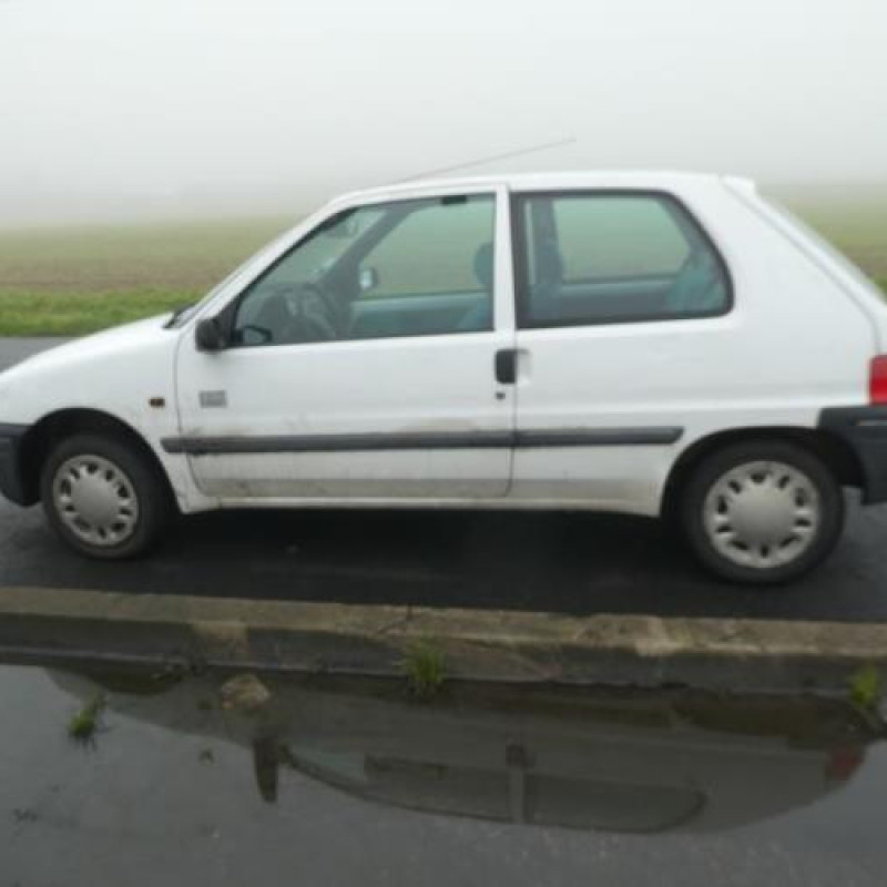 Ceinture avant droit PEUGEOT 106 Photo n°18