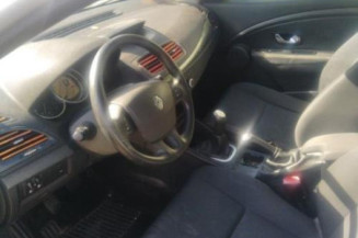 Ceinture avant gauche RENAULT MEGANE 3 Photo n°1