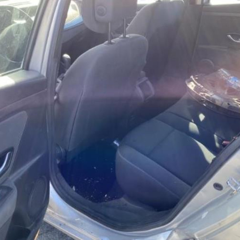 Leve vitre electrique avant droit RENAULT MEGANE 3 Photo n°20