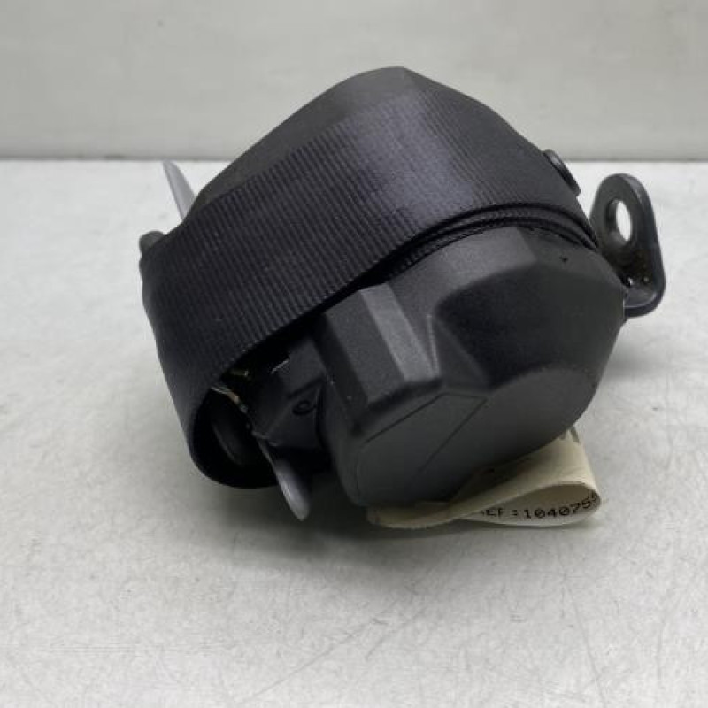 Ceinture arriere droit PEUGEOT 306 Photo n°1
