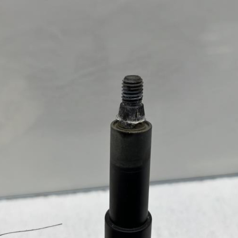 Moteur essuie glace arriere RENAULT SCENIC 3 Photo n°3