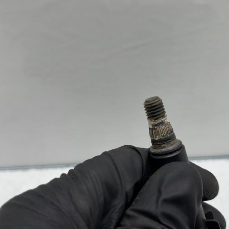 Moteur essuie glace arriere CITROEN XSARA PICASSO Photo n°3