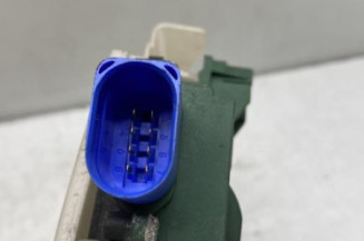 Serrure avant droit VOLKSWAGEN POLO 4