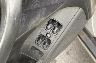 Interrupteur de leve vitre avant gauche MERCEDES CLASSE C 203