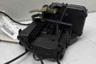 Serrure avant gauche MERCEDES CLASSE C 203