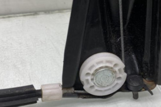 Leve vitre electrique avant droit VOLKSWAGEN POLO 5