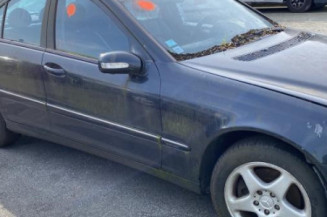 Bras essuie glace avant droit MERCEDES CLASSE C 203